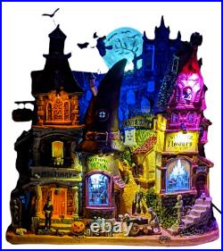 Lemax Spooky Town 2022 RAVEN HILL #25919 NRFB Village Facade LED Lit Scene